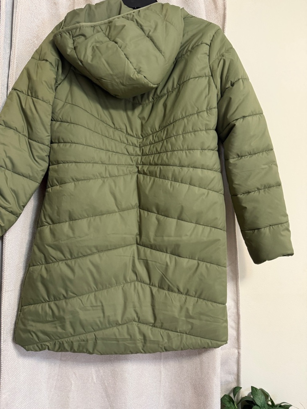 Brand new New Balance Olive Green Long Quilted Puffer Coat - Picture 6 of 6